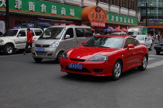 ブログ・中国スポーツカー.jpg